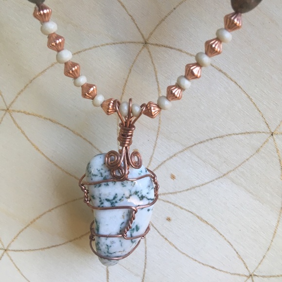 Tree agate and jasper wire wrapped necklace - Picture 4 of 4